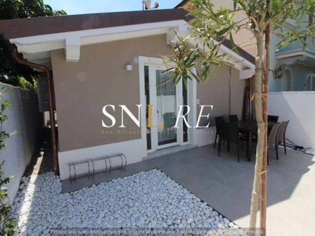 Villa in vendita a Forte Dei Marmi