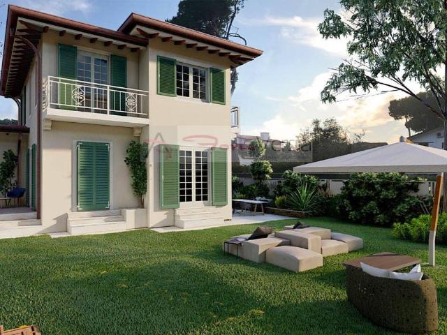 Villa in vendita a Forte Dei Marmi