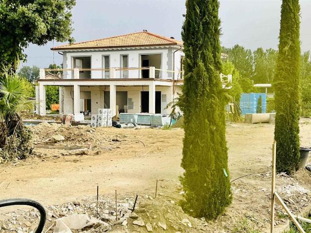 Villa in vendita a Forte Dei Marmi
