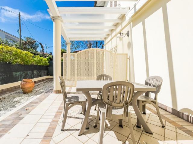 Villa in vendita a Forte Dei Marmi