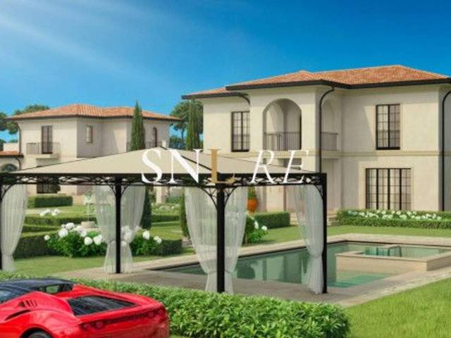 Villa in vendita a Forte Dei Marmi