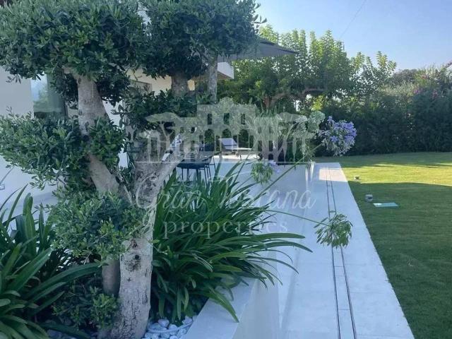 Villa in vendita a Forte Dei Marmi