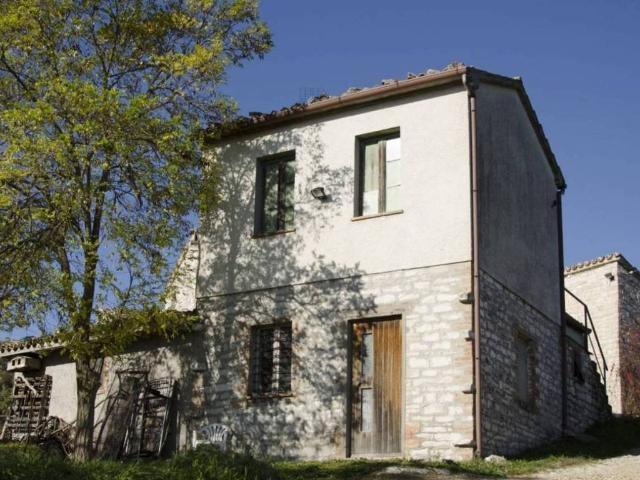 Villa in vendita a Fossombrone PU