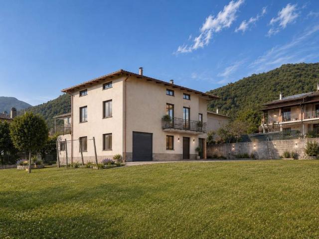 Villa in vendita a Fossato di Vico PG