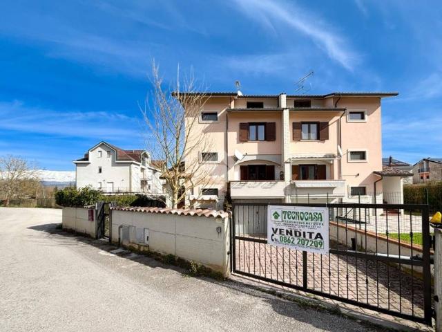 Villa in vendita a Fossa AQ