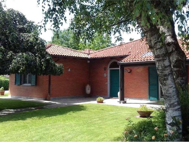 Villa in vendita a Fossano CN