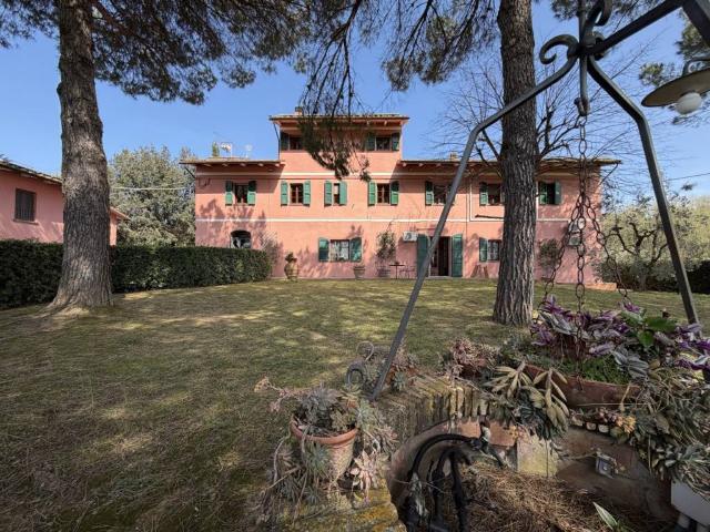 Villa in vendita a Fauglia PI