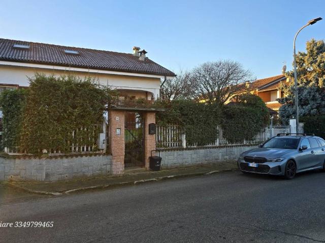 Villa in vendita a Favria TO