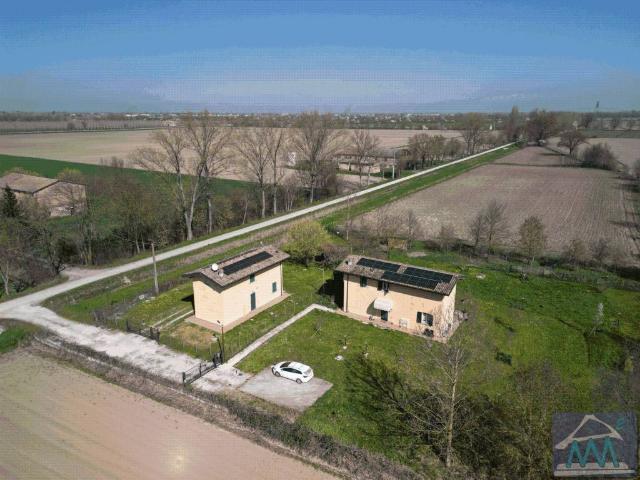 Villa in vendita a Fabbrico RE