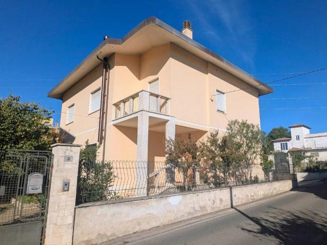 Villa in vendita a Fabrica di Roma VT