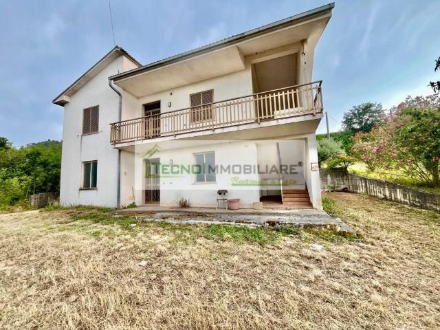 Villa in vendita a Falvaterra FR