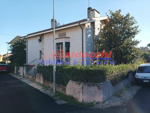 Villa in vendita a Fano PU
