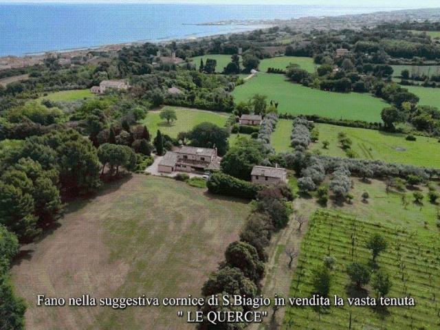 Villa in vendita a Fano PU