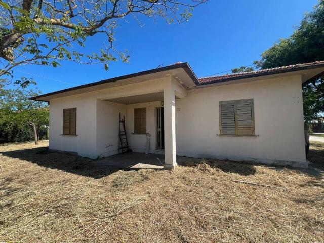 Villa in vendita a Fano PU