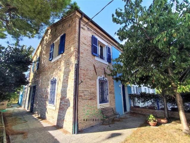 Villa in vendita a Fano PU
