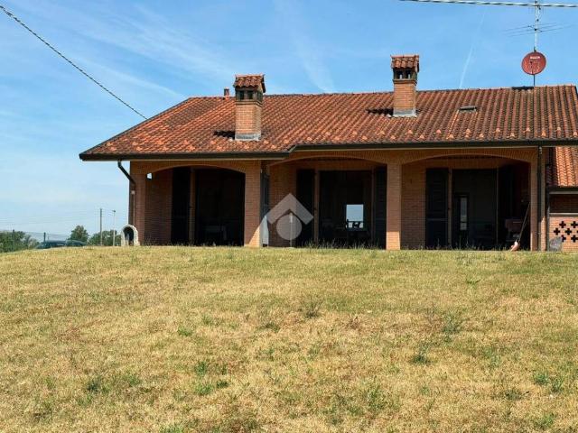 Villa in vendita a Fara Gera d'Adda BG