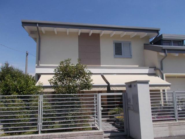 Villa in vendita a Fara Gera d'Adda BG