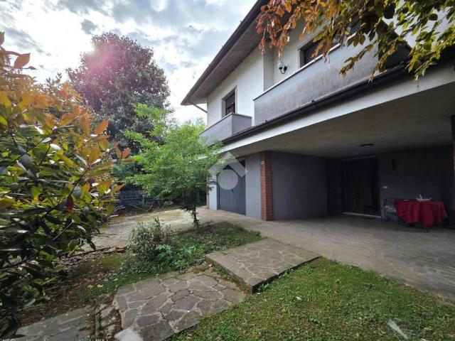 Villa in vendita a Fara Olivana con Sola BG
