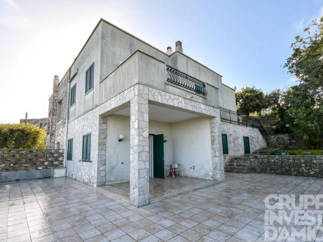 Villa in vendita a Fasano BR