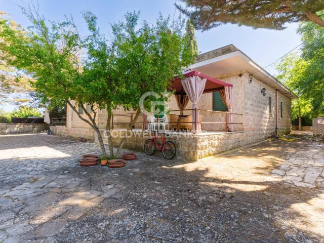 Villa in vendita a Fasano, Selva di Fasano