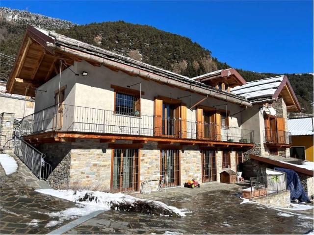Villa in vendita a Fenestrelle TO