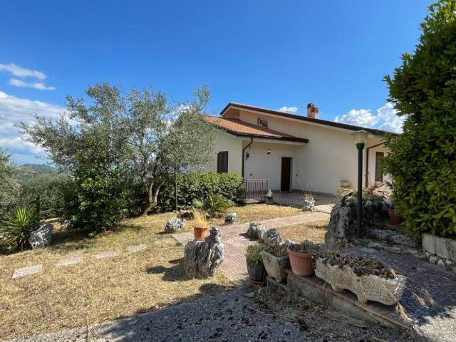Villa in vendita a Ferentino FR