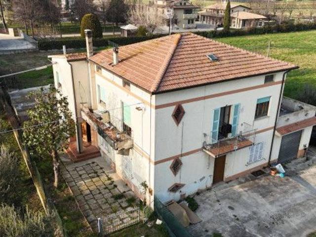 Villa in vendita a Fermo