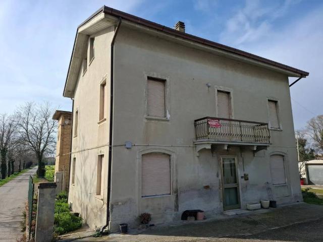 Villa in vendita a Fermo FM
