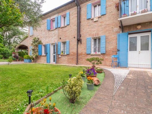 Villa in vendita a Ferrara