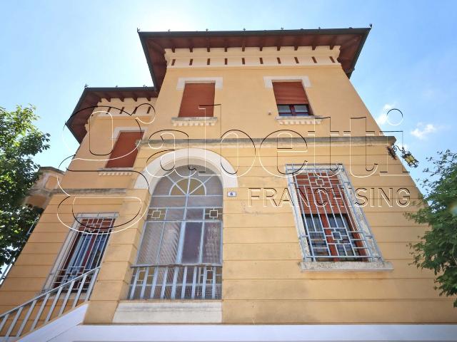 Villa in vendita a Ferrara