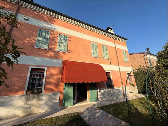 Villa in vendita a Ferrara FE