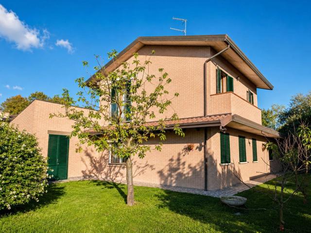 Villa in vendita a Ferrara, Francolino