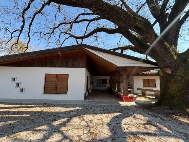Villa in vendita a Fiume Veneto PN
