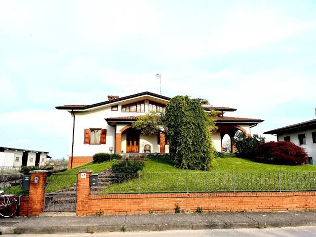 Villa in vendita a Fiumicello Villa Vicentina UD