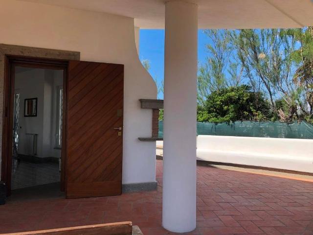 Villa in vendita a Fiumicino RM
