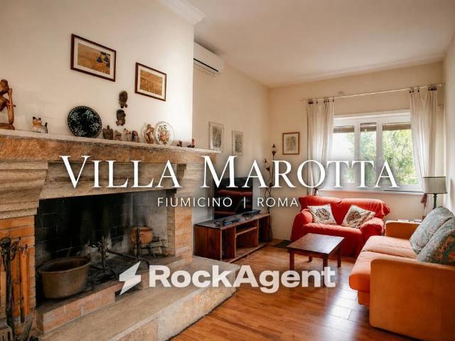 Villa in vendita a Fiumicino RM