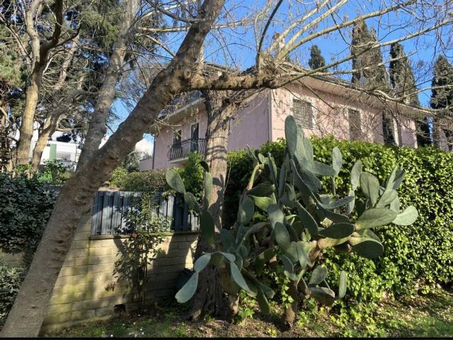Villa in vendita a Fiumicino RM