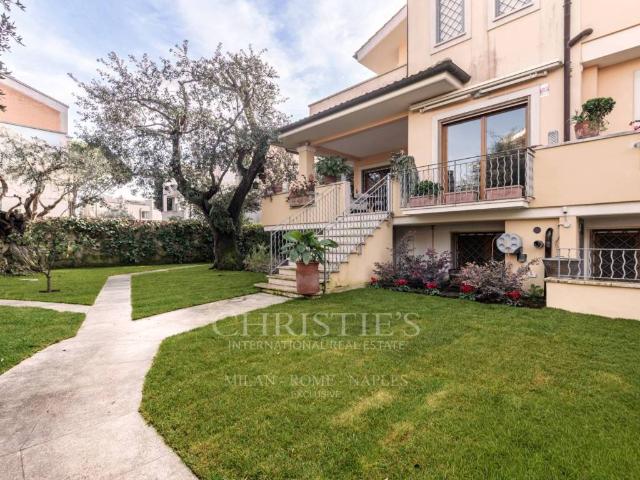 Villa in vendita a Fiumicino RM