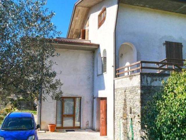 Villa in vendita a Fivizzano MS