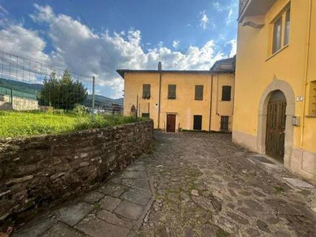 Villa in vendita a Fivizzano MS