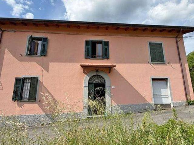 Villa in vendita a Fivizzano MS