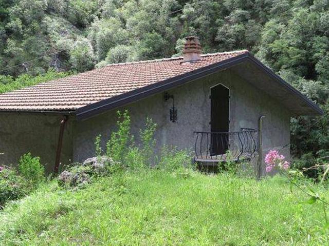Villa in vendita a Fivizzano MS