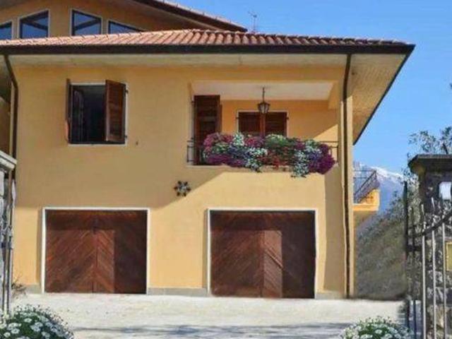 Villa in vendita a Fivizzano MS