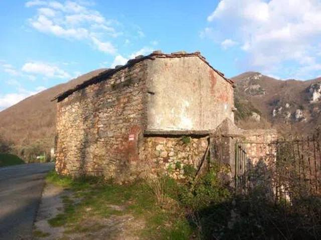 Villa in vendita a Fivizzano MS