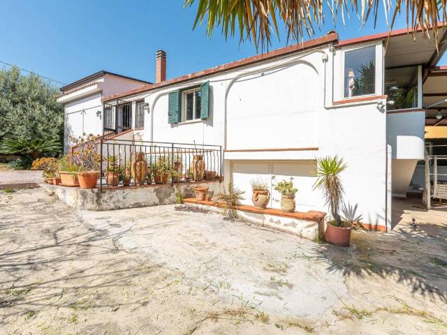 Villa in vendita a Ficarazzi PA