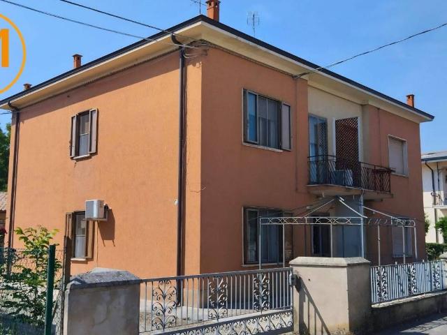 Villa in vendita a Finale Emilia MO