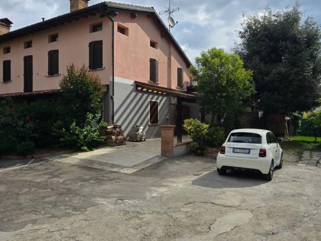 Villa in vendita a Finale Emilia MO