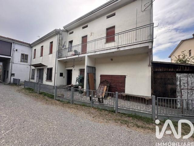 Villa in vendita a Finale Emilia MO