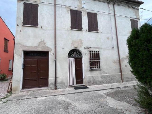 Villa in vendita a Finale Emilia MO
