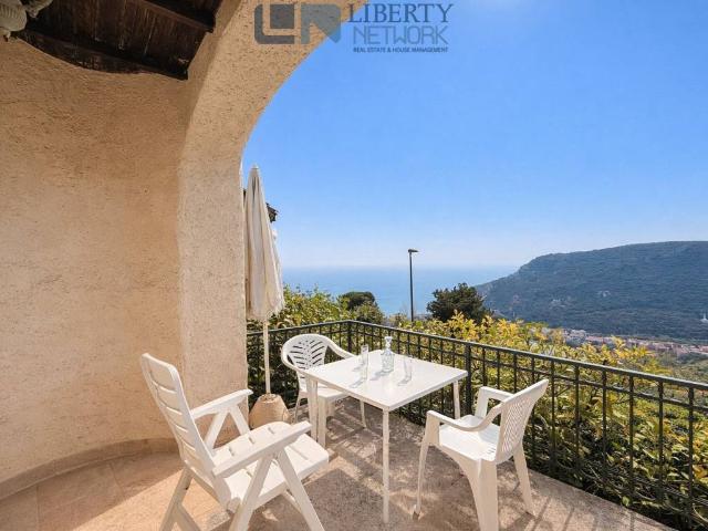Villa in vendita a Finale Ligure SV